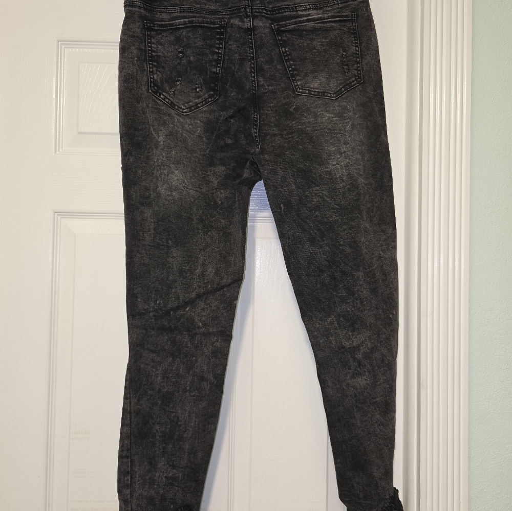 Jeans - Picture 2 of 2
